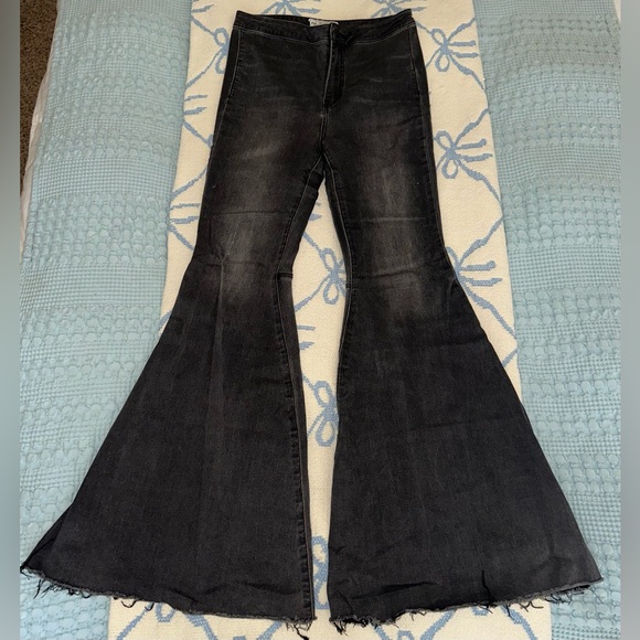 Free People flare jeans - Picture 3 of 6